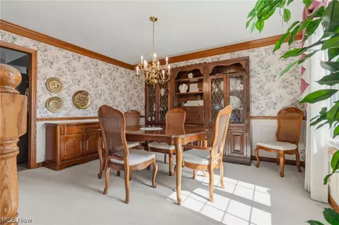 5905 Shetland Cir NE, Canton, OH 44721 photo 11