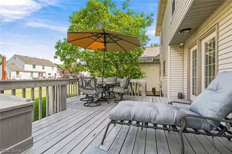 5905 Shetland Cir NE, Canton, OH 44721 photo 5