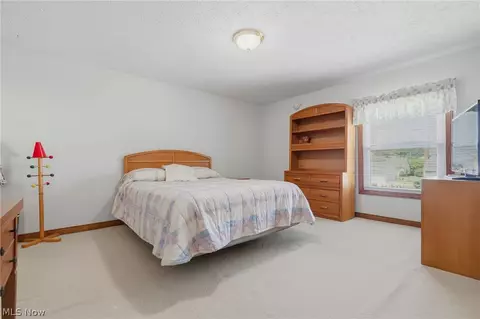 5905 Shetland Cir NE, Canton, OH 44721 photo 31