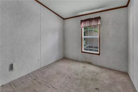 13254 Unity Rd, New Springfield, OH 44443 photo 31