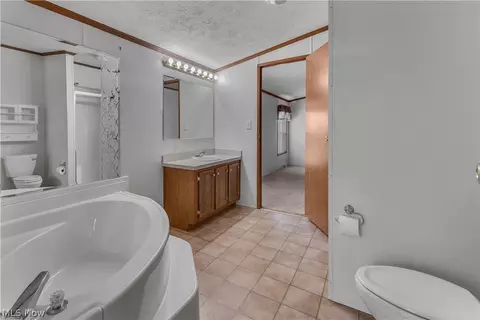 13254 Unity Rd, New Springfield, OH 44443 photo 23