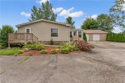 13254 Unity Rd, New Springfield, OH 44443 photo 3