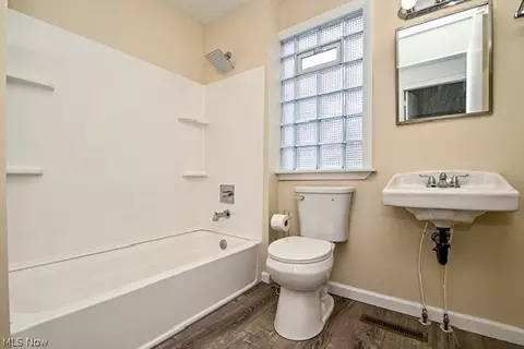 607 Broad Ave NW, Canton, OH 44708 photo 4