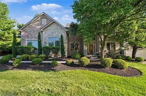 20143 Kylemore Dr, Strongsville, OH 44149
