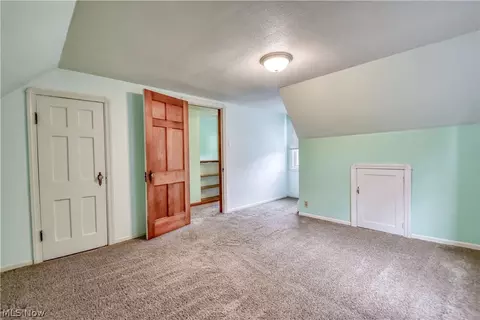 339 E Sprague Rd, Seven Hills, OH 44131 photo 29