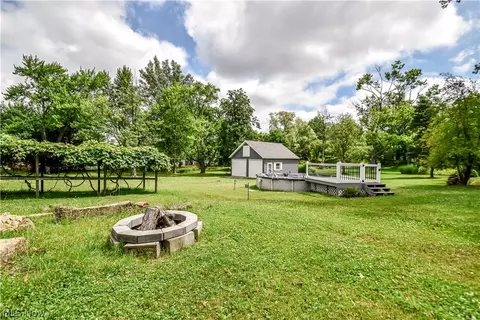 339 E Sprague Rd, Seven Hills, OH 44131 photo 6