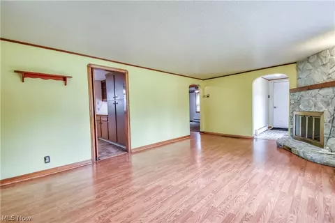 339 E Sprague Rd, Seven Hills, OH 44131 photo 17