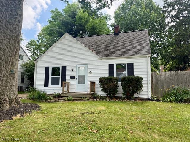 839 Sarcee Ave, Akron, OH 44305