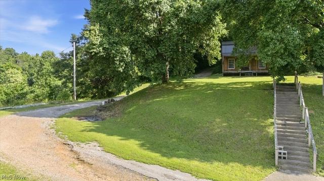 360 Newells Run Rd, Newport, OH 45768