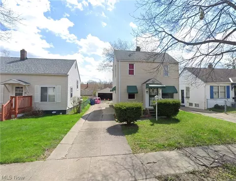 15804 Cloverside Ave, Cleveland, OH 44128