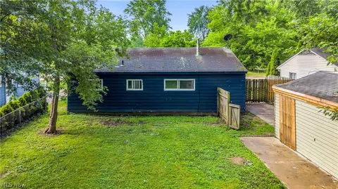 280 Kempton Dr, Berea, OH 44017 photo 27