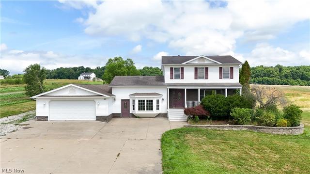 11241 Center Rd, Garrettsville, OH 44231
