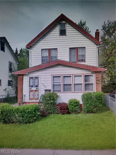 1494 Clermont Rd, Cleveland, OH 44110