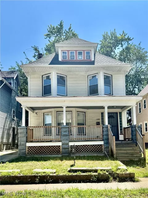 10818 Bryant Ave, Cleveland, OH 44108
