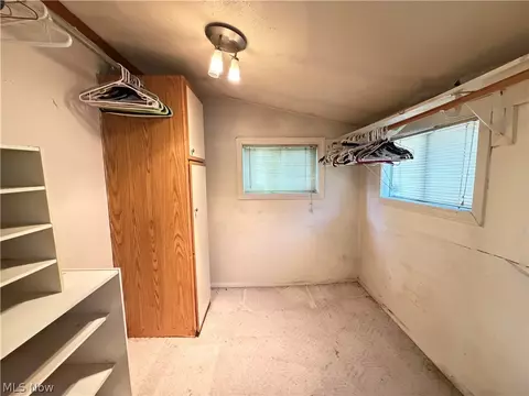2033 Highland Ave, Ashtabula, OH 44004 photo 16