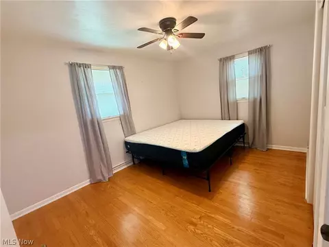 Bedroom - 6230 Foxridge Dr, Boardman, OH 44512 photo 3 of 5
