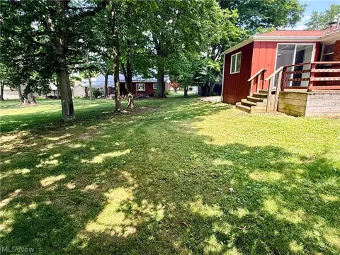 Exterior - 6230 Foxridge Dr, Boardman, OH 44512 photo 3 of 4