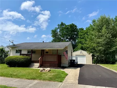 1091 Stanwood Ave, Akron, OH 44314