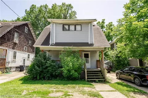 190 E Archwood Ave, Akron, OH 44301
