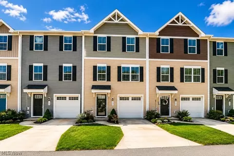 115 Palm Ct, Painesville, OH 44077