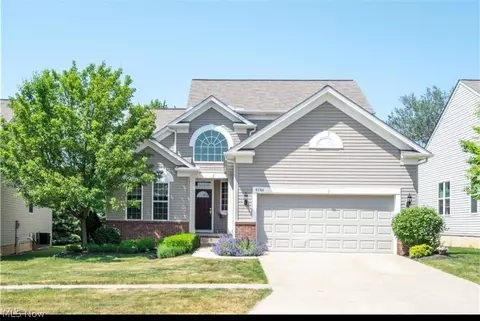 9286 Rainier Ct, Strongsville, OH 44136