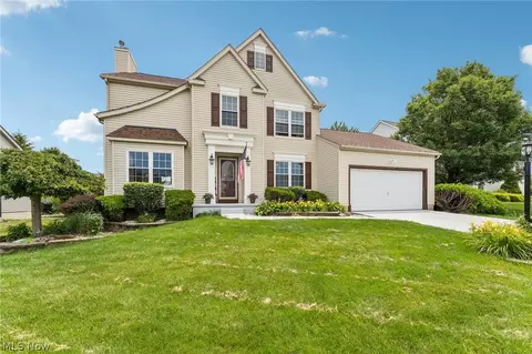 1559 Congressional Ave, Brunswick, OH 44212