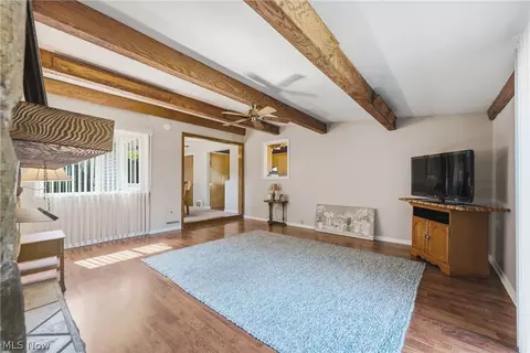Living - 214 Grandview Ave NW, Canton, OH 44708 photo 4 of 4
