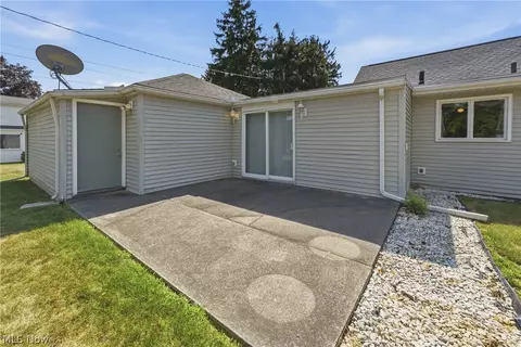 Exterior - 214 Grandview Ave NW, Canton, OH 44708 photo 3 of 8