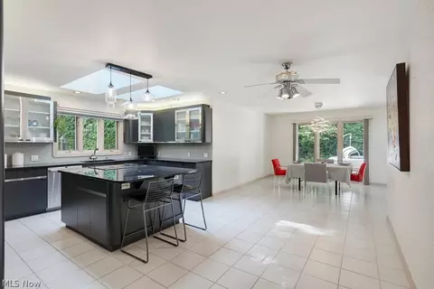 Kitchen - 2596 Dodd Rd, Willoughby Hills, OH 44094 photo 3 of 7