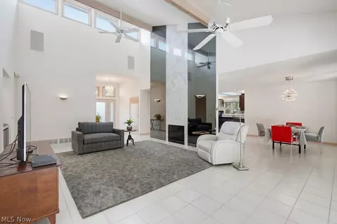 Living - 2596 Dodd Rd, Willoughby Hills, OH 44094 photo 1 of 4