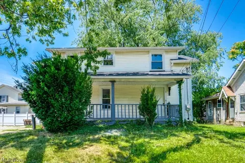 815 Seneca St NE, Massillon, OH 44646
