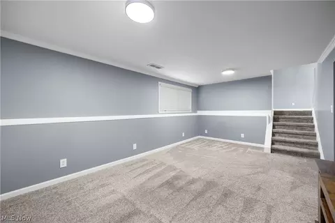 747 Abbe Rd N, Elyria, OH 44035 photo 12