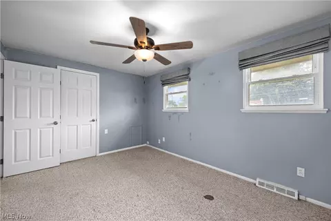 747 Abbe Rd N, Elyria, OH 44035 photo 23