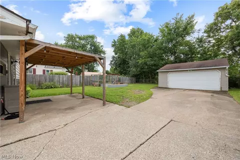747 Abbe Rd N, Elyria, OH 44035 photo 31