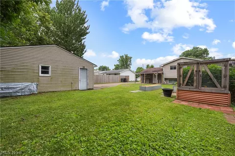 747 Abbe Rd N, Elyria, OH 44035 photo 33