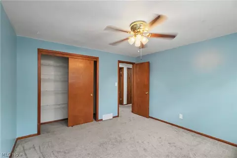 Bedroom - 1705 Devonshire Ln, Mansfield, OH 44907 photo 5 of 6
