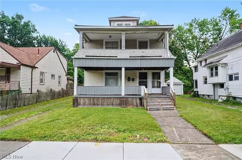 254-256 Lowell Ave NE, Warren, OH 44483