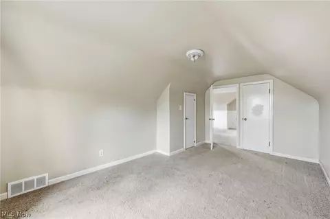 107 Renee Dr, Struthers, OH 44471 photo 19