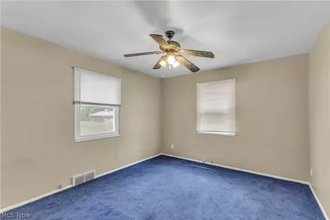 Bedroom - 6489 Solon Blvd, Solon, OH 44139 photo 2 of 9