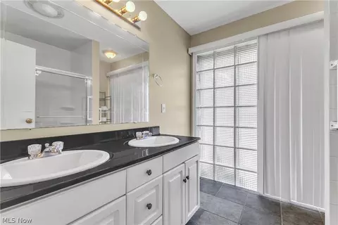 Bath - 6489 Solon Blvd, Solon, OH 44139 photo 2 of 4