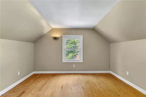Bedroom - 6489 Solon Blvd, Solon, OH 44139 photo 5 of 9