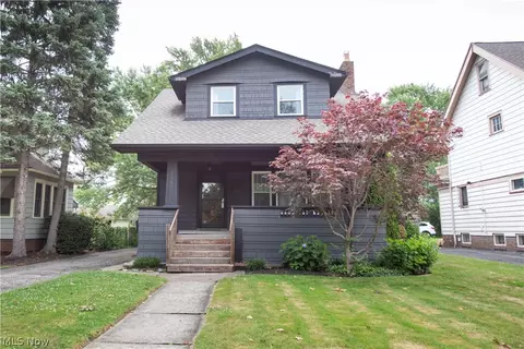 2187 Arthur Ave, Lakewood, OH 44107