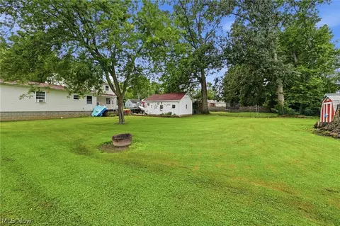 369 E 46th St, Lorain, OH 44052 photo 27