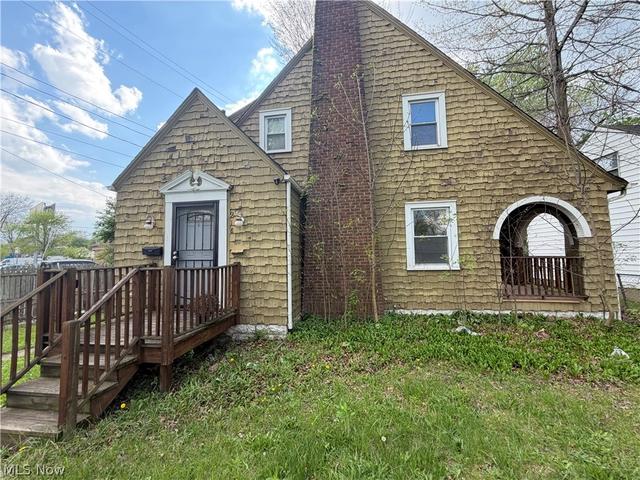 918 Frederick Blvd, Akron, OH 44320