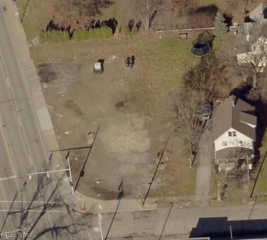 131 S State St, Girard, OH 44420