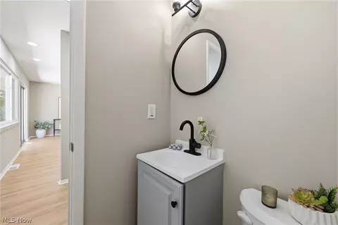 Bath - 8155 Concord Dr, Mentor, OH 44060 photo 2 of 2