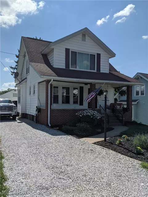 112 Overbaugh Ave, Saint Clairsville, OH 43950