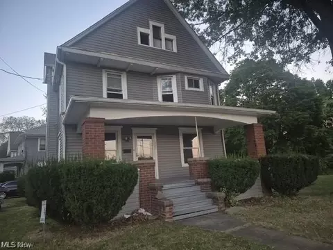 699 W Exchange St, Akron, OH 44302
