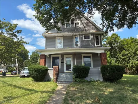 699 W Exchange St, Akron, OH 44302