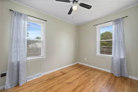 2583 E 38th St, Lorain, OH 44055 photo 20